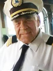 Laroche, Capitaine René