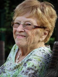 Dussault, Grace Levasseur