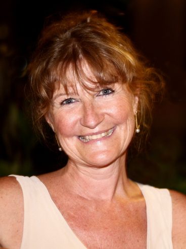 Perron, Claire