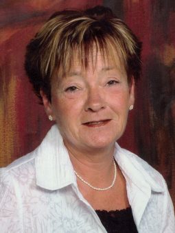 Girard, Véronique