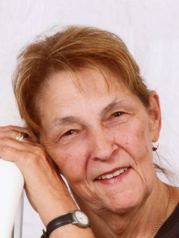 Regnière, Suzanne Chamberland