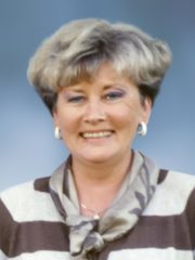Léveillé, Lyna Godin