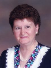Lamontagne, Madeleine St-Pierre