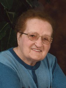 Jutras, Yvette Cloutier