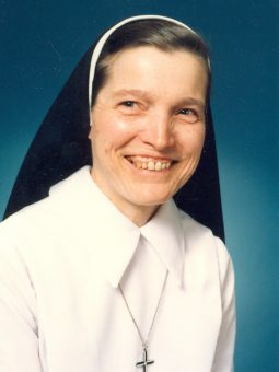 Lafrenière, Soeur Angèle