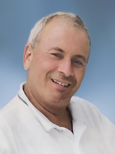 Adams Yves site