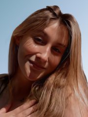 Vaillancourt, Sacha (site)